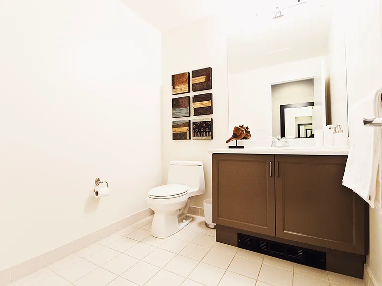 126 Sparks St — Photo 11