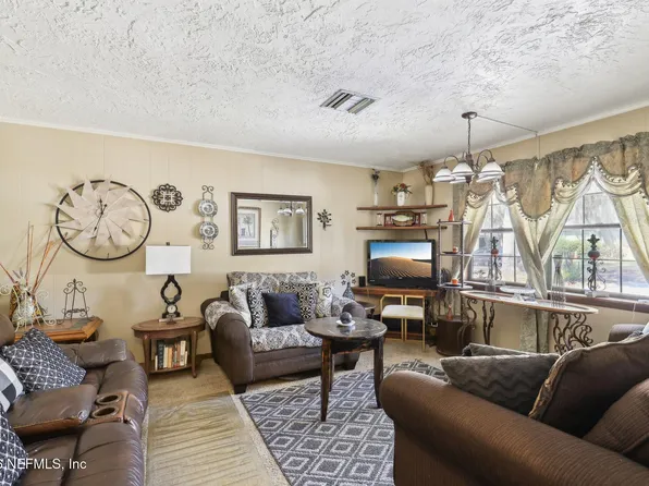 2127 DIANA Drive, Palatka, FL 32177
