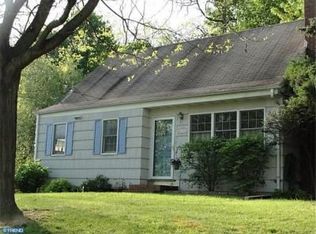 142 Evergreen St, Mount Holly, NJ 08060