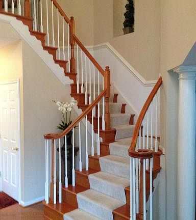 4th image of 6210 Hampstead Ct