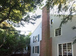 28 Coolidge Hill Rd, Cambridge, MA 02138