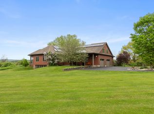 9 Round Hill Rd, Great Barrington, MA 01230