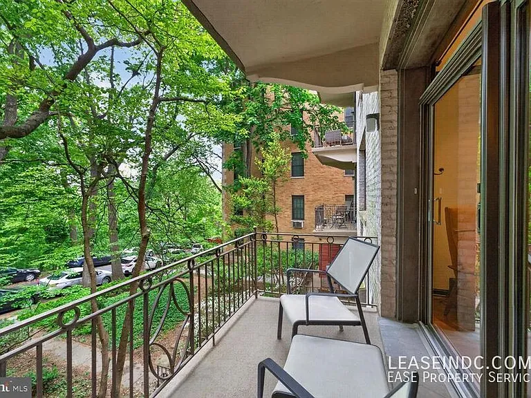2310 Ashmead Pl NW #205 — Photo 5