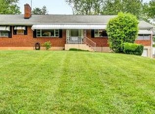 5811 Cove Rd, Roanoke, VA 24019