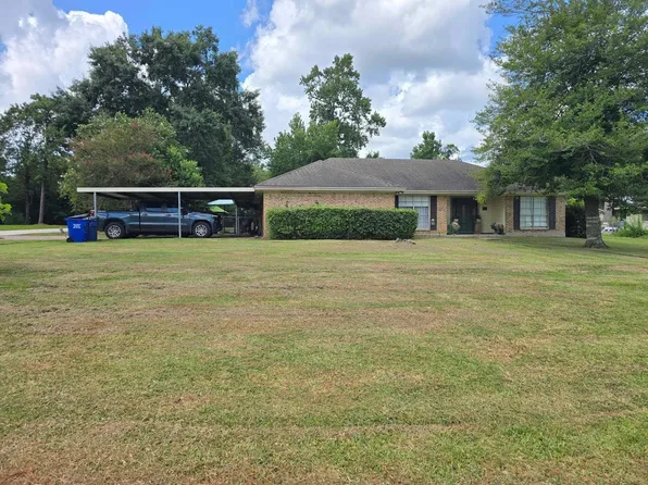 8340 Ginger Ln, Lumberton, TX 77657