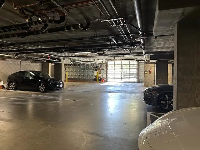 175 Russ St #6 — Photo 30
