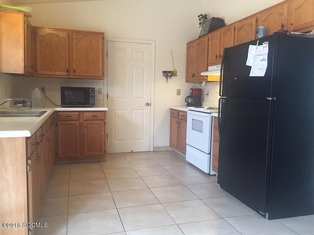 2nd image of 250 Camino Apolena