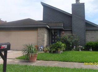 13415 Clarewood Dr, Houston, TX 77083