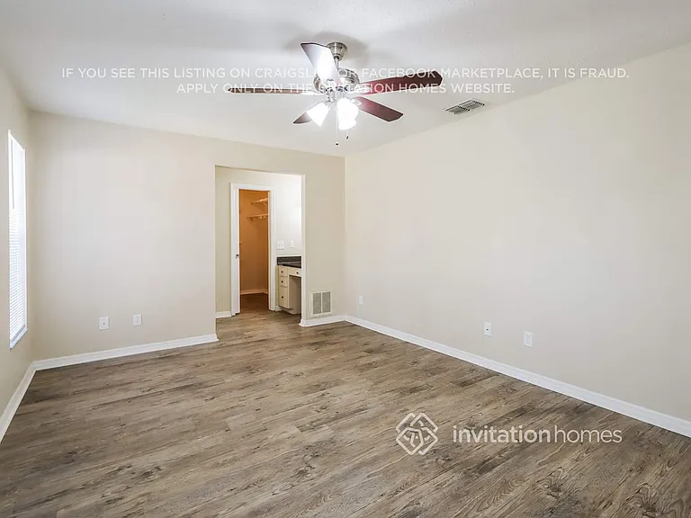 500 Hadley Dr — Photo 8
