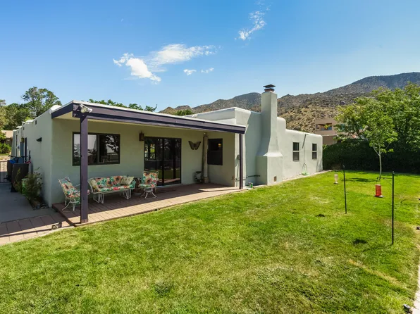 4105 Camino De La Sierra NE, Albuquerque, NM 87111