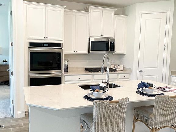 2nd image of 1354 STILLWATER Boulevard