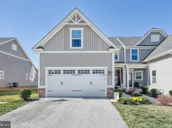 1107 Greenleigh Dr, York, PA 17403