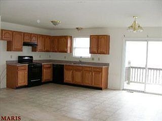 1st image of 229 Autumn Oaks Dr
