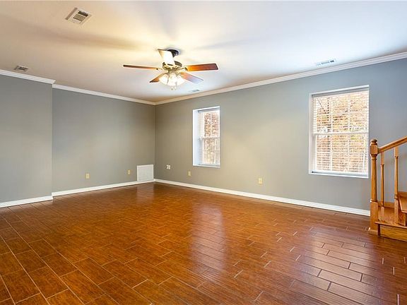 5th image of 1219 Madison #8325