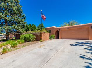 1816 Field Dr NE, Albuquerque, NM 87112