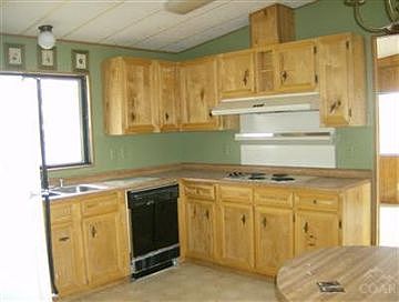 2nd image of 22622 Peacock Ln