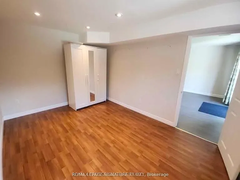 304 Orsi Ave #BASEMENT — Photo 9