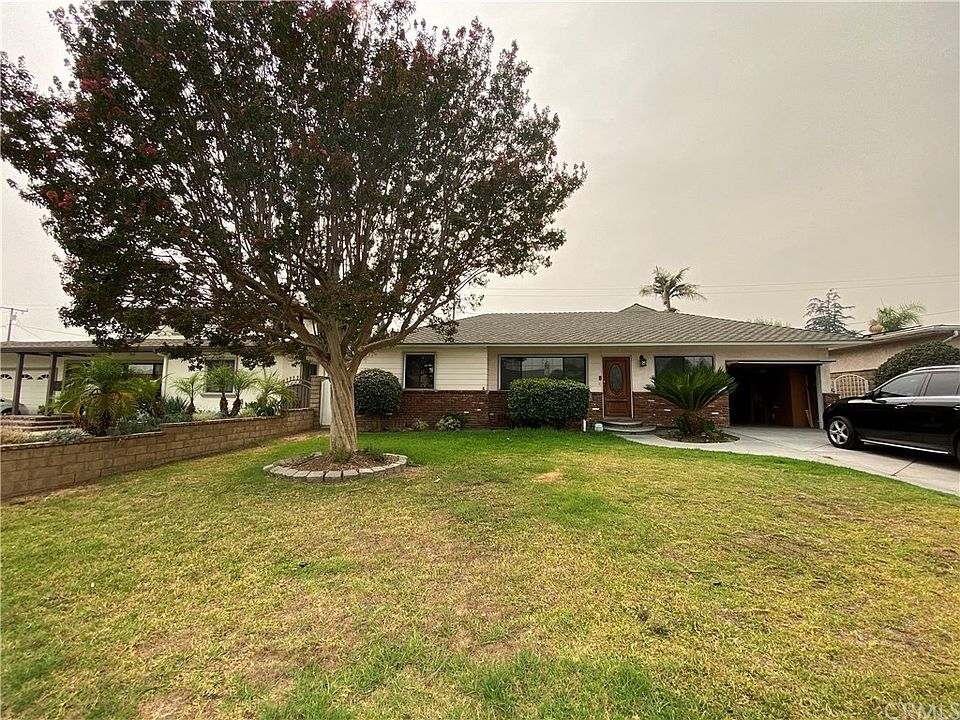 1st image of 4911 Alessandro Ave
