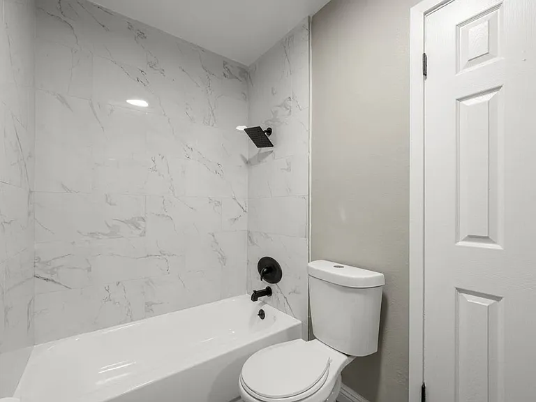 4030 Gelber Pl #9A — Photo 14