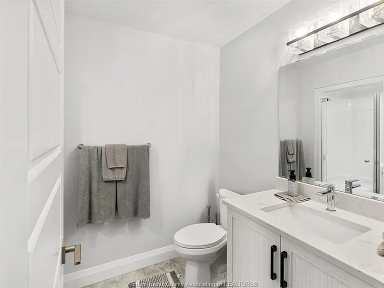206 Bartlett Rd — Photo 25