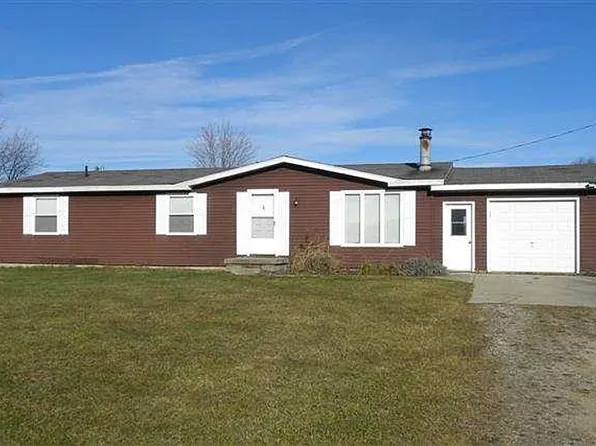 2773 Grand River Rd, Bancroft, MI 48414