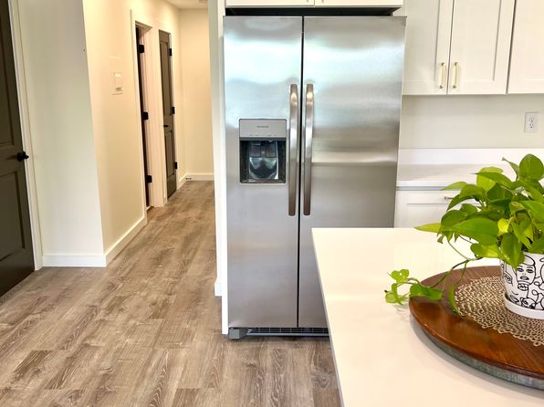 2701 E 5th Ave APT 2