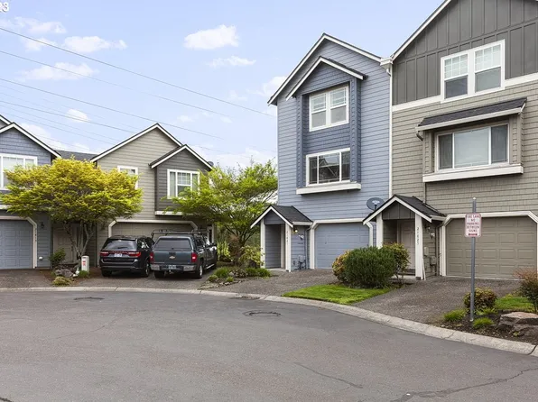 21821 NE Heartwood Cir, Fairview, OR 97024