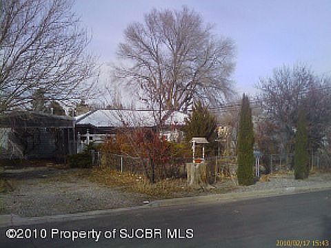 1st image of 300 N Gladeview Dr