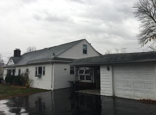 63 Patton Ave, Somerset, MA 02725