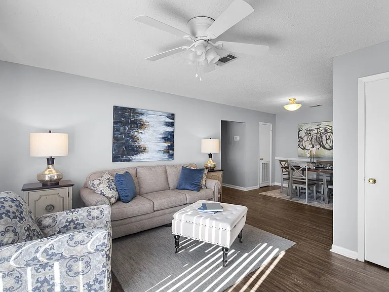 Comfortable, stylish living spaces you'll love coming home to at Lakeland East Apartments in Flowood, MS. Managed by Highlands Vista Group.