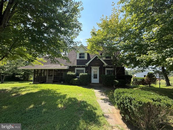 7246 Sperryville Pike