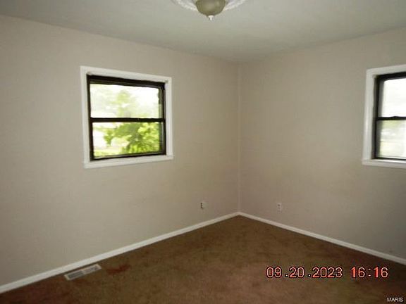 4th image of 248 Shepley Dr