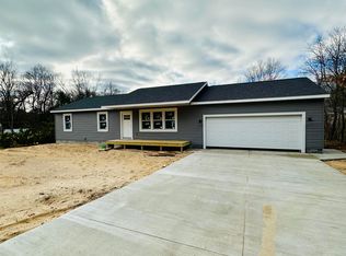 579 S Walker Rd, Muskegon, MI 49442