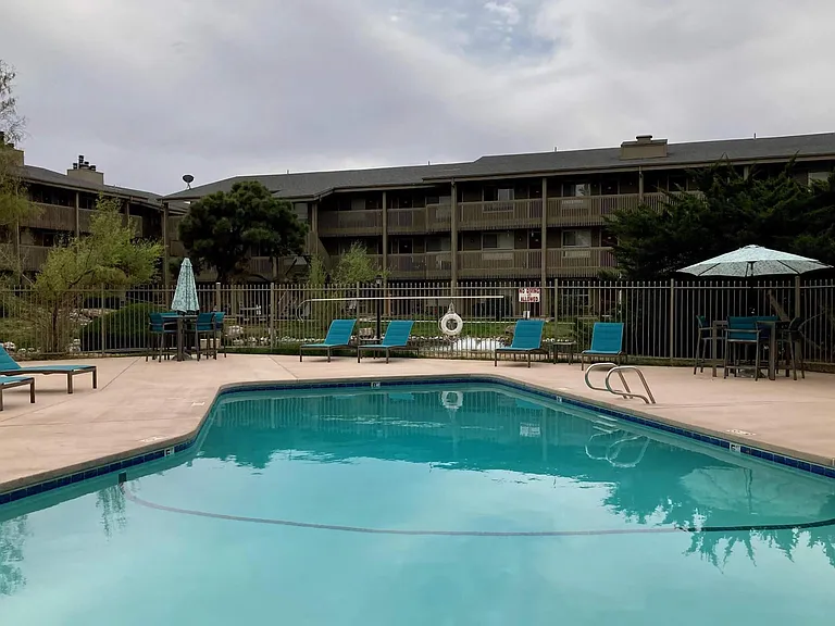 The Lakes — Photo 12