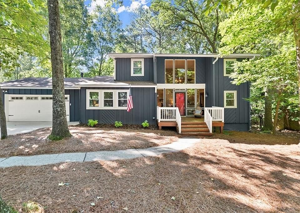 1st image of 2135 Six Branches Dr