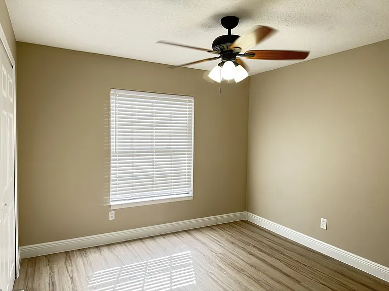 1545 Wyman Cir #A — Photo 3