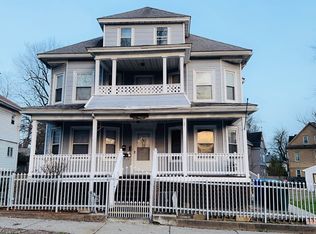 37 Eagle St, Springfield, MA 01107