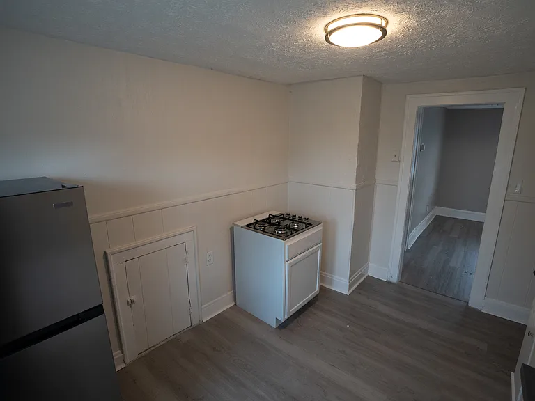 3659 E 131st St #C — Photo 20