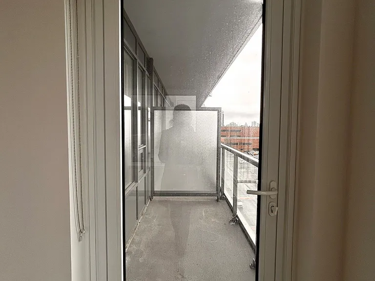 212 King William St #620 — Photo 31
