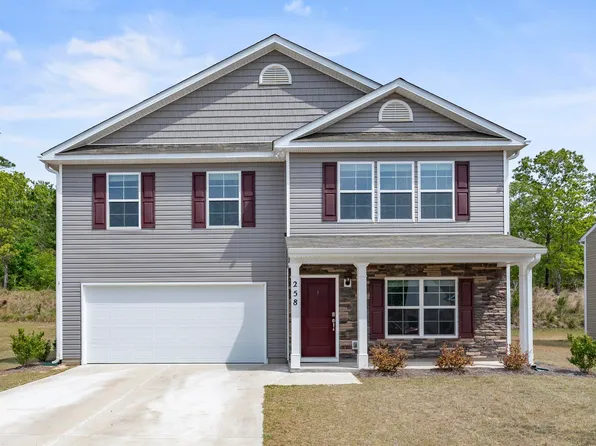 258 Carrington Dr, Lugoff, SC 29078