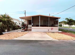 29 Pine Rd, Venice, FL 34285