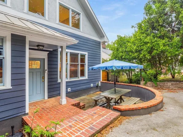 325 Nelms Ave, Atlanta, GA 30307