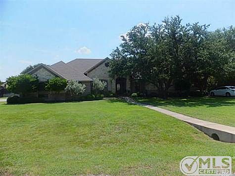 1st image of 3201 Golden Oaks Cir