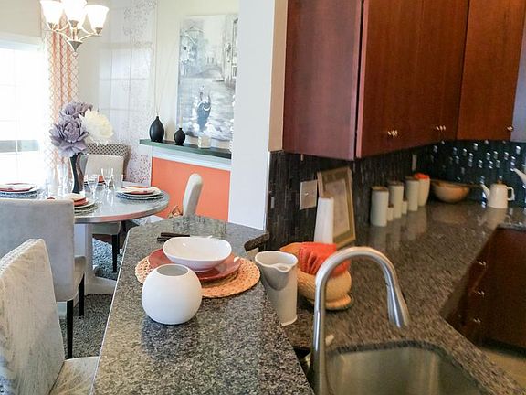 Laurel Field Knighthill Townhome