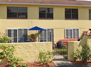 216 Glenview Blvd APT 105, Daytona Beach, FL 32118