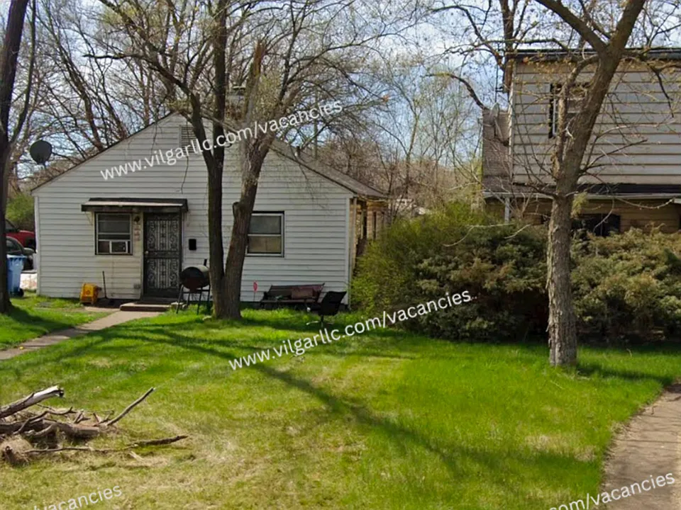 260 Van Buren St