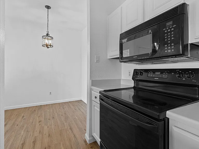 12166 Metric Blvd #1010 — Photo 9