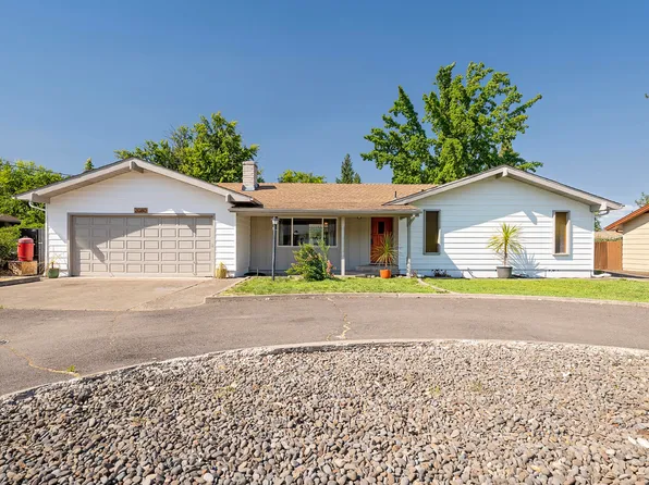 2080 Alamar St, Medford, OR 97501