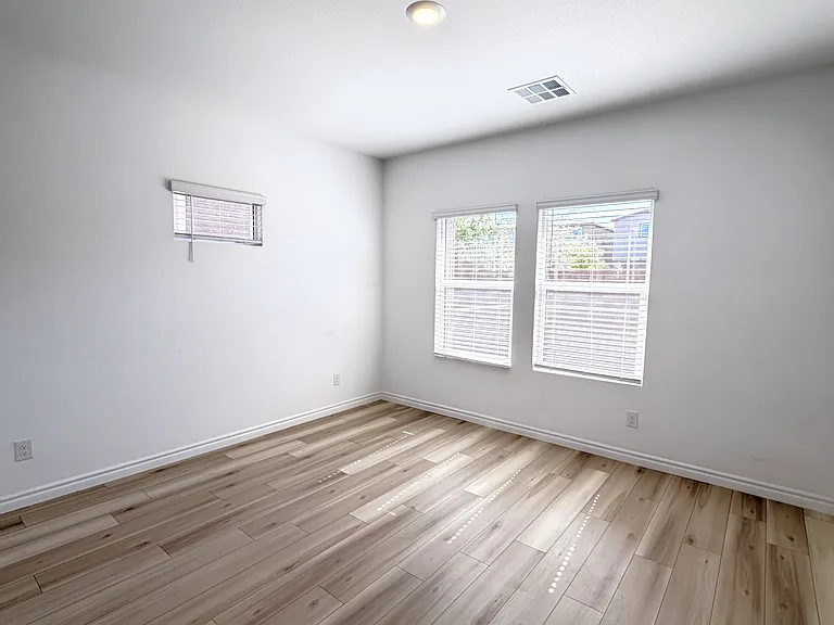341 Aravalli Crest St — Photo 11