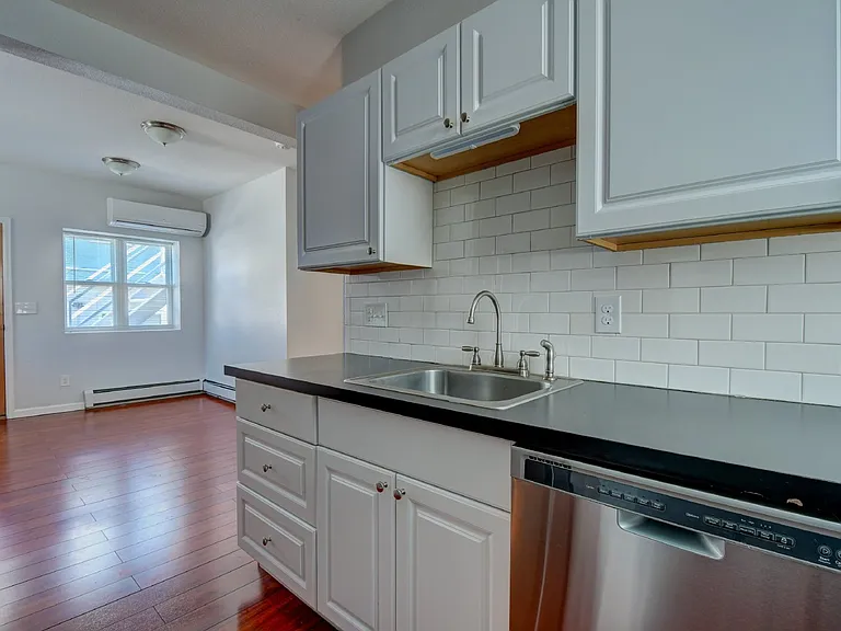 3120 W 23rd Ave #100 — Photo 10